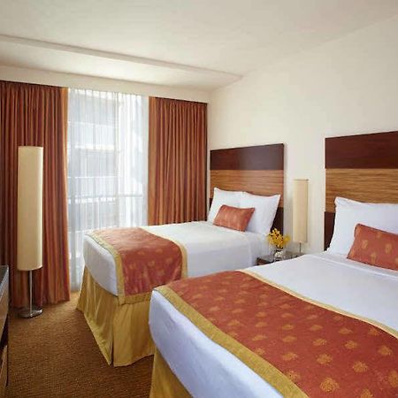 Hotel Orchid Kochi ภายนอก รูปภาพ